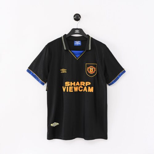 IMG-20250612-WA0089 Manchester United 1993-94 away retro