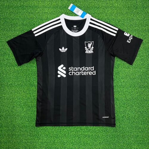 IMG-20250721-WA0088 Liverpool Black Goal Keeper Jersey 25-26 master
