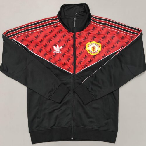 PDFReader_Convert_20250812_122432_18 Manchester United Windbreaker